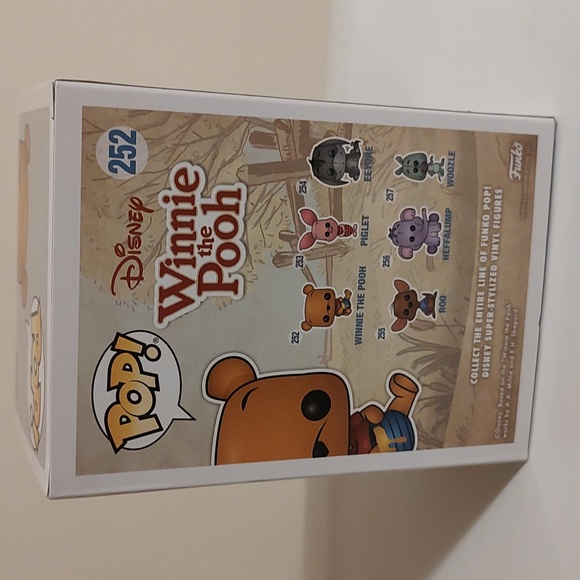 Funko Pop Winnie The Pooh #252 - Picture 3 of 7
